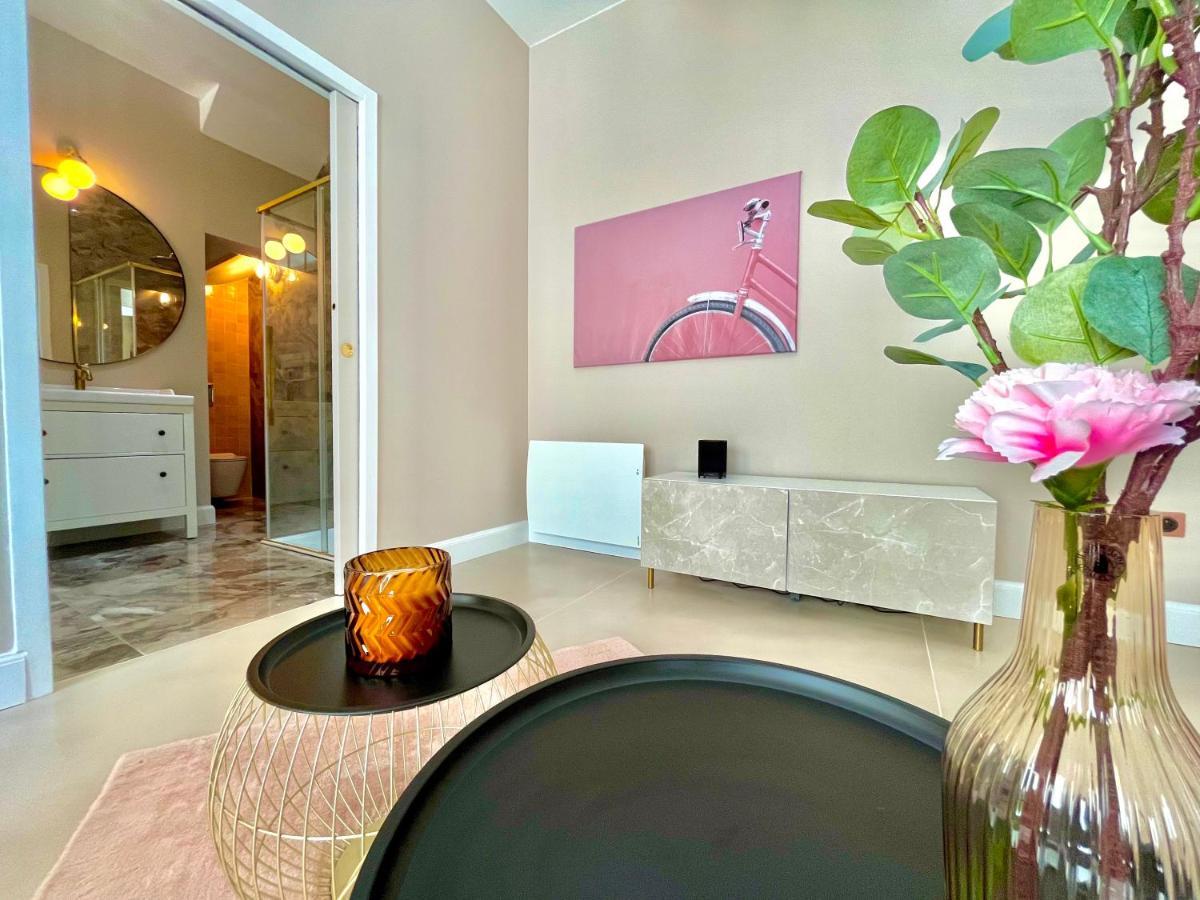 Suite Monceau - Реймс Екстериор снимка
