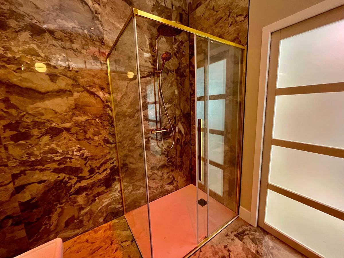 Suite Monceau - Реймс Екстериор снимка